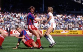 23.04.88 VfB Stuttgart - Bayer 05 Uerdingen