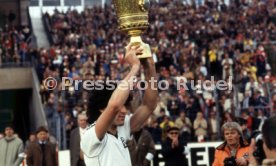02.05.81 DFB-Pokal Finale Eintracht Frankfurt - 1. FC Kaiserslautern