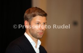 18.11.21 VfB Stuttgart Hitzlsperger